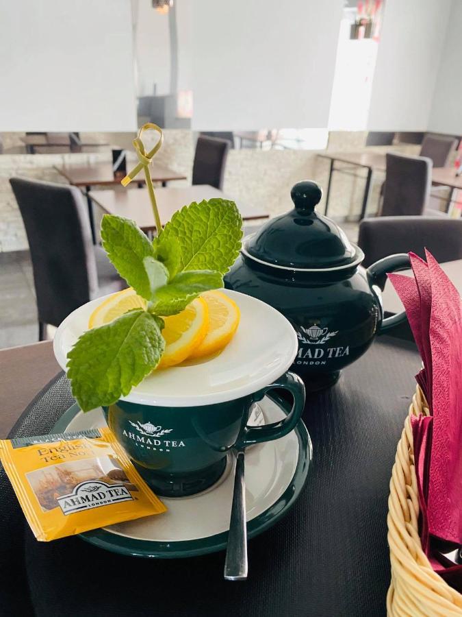 Kamienica Pokoje & Restauracja Opalenica Ngoại thất bức ảnh